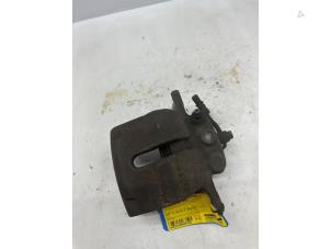 Used Front brake calliper, right Kia Venga 1.4 CVVT 16V Price € 50,00 Margin scheme offered by de Nollen autorecycling