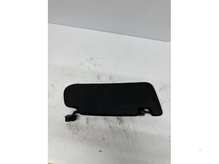 Oslona przeciwsloneczna z MINI Mini Cabrio (F57) 1.5 12V Cooper 2019