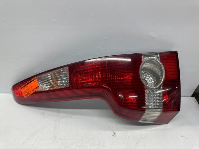 Taillight, left from a Volvo V50 (MW) 2.4 D5 20V Autom.. 2006