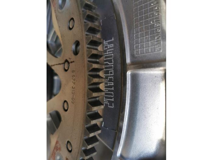 Engine from a BMW 1 serie (F20) 116d 1.5 12V TwinPower 2017