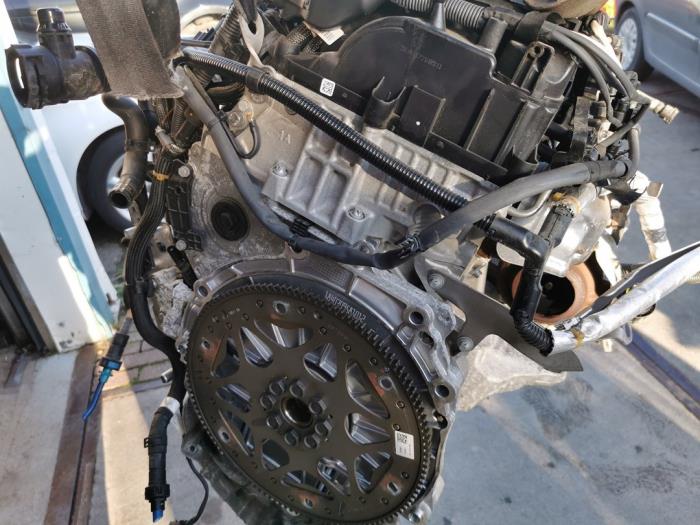 Engine from a BMW 1 serie (F20) 116d 1.5 12V TwinPower 2017
