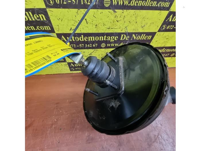 Usagé Servo frein Toyota Yaris Verso (P2) 1.3 16V Prix € 50,00 Règlement à la marge proposé par autodemontage denollen
