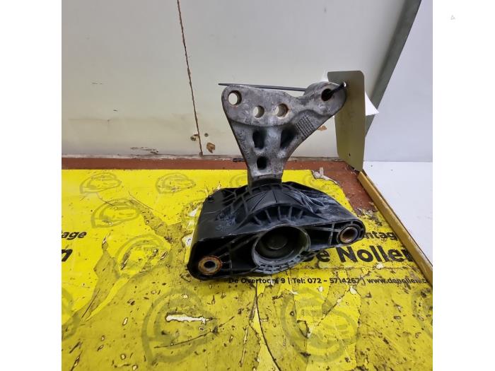 Used Engine mount Peugeot 208 I (CA/CC/CK/CL) 1.2 Vti 12V PureTech Price € 20,00 Margin scheme offered by autodemontage denollen