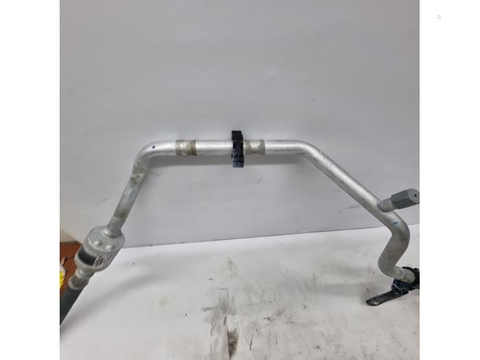 Air conditioning line from a Peugeot 208 I (CA/CC/CK/CL) 1.2 Vti 12V PureTech 2019