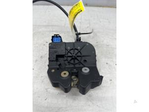 Used Boot lid lock mechanism Ford Focus 1 Wagon 1.6 16V Price € 25,00 Margin scheme offered by de Nollen autorecycling
