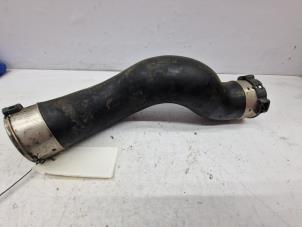 Used Air intake hose BMW 1 serie (F20) 116d 1.5 12V TwinPower Price € 30,00 Margin scheme offered by de Nollen autorecycling