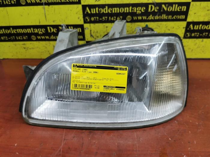 Używane Reflektor lewy Renault Clio (B/C57/357/557/577) 1.2 Eco Kat. Cena € 19,99 Procedura marży oferowane przez autodemontage denollen