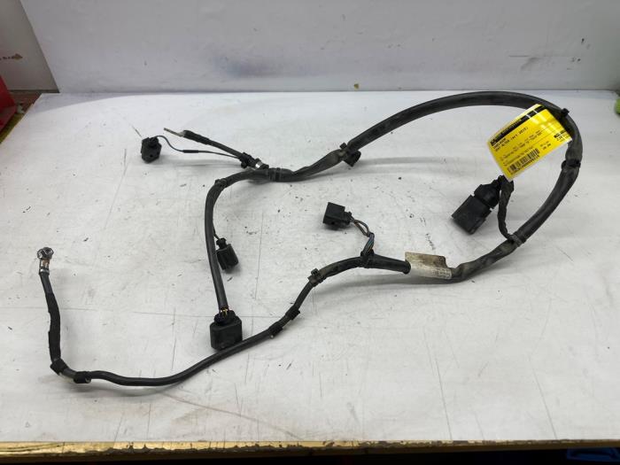 Wiring harness from a Seat Altea XL (5P5) 2.0 TDI 16V 2015