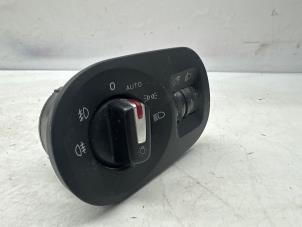 Used Light switch Seat Altea XL (5P5) 2.0 TDI 16V Price € 29,99 Margin scheme offered by de Nollen autorecycling