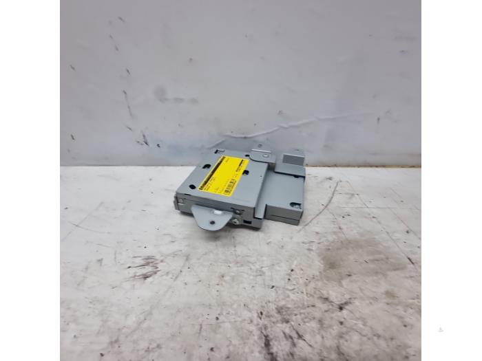 Navigeringsmodul från en Mazda CX-3 (DJ/DK) 2.0 SkyActiv-G 120 2017