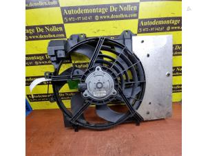 Usagé Ventilateur Citroen C3 Picasso (SH) 1.6 HDi 90 Prix € 75,00 Règlement à la marge proposé par de Nollen autorecycling