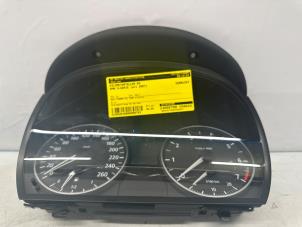 Used Odometer KM BMW 3 serie (E90) 320i 16V Price € 99,00 Margin scheme offered by de Nollen autorecycling