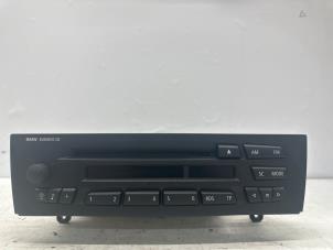 Used Radio CD player BMW 3 serie (E90) 320i 16V Price € 49,99 Margin scheme offered by de Nollen autorecycling