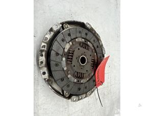 Used Clutch kit (complete) Seat Ibiza IV SC (6J1) 1.2 12V Price on request offered by de Nollen autorecycling