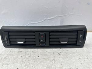 Used Dashboard vent BMW 1 serie (F20) 116i 1.6 16V Price € 36,95 Margin scheme offered by de Nollen autorecycling