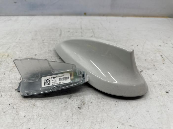 Begagnade Antenn BMW 1 serie (F21) 116i 1.6 16V Pris € 35,00 Marginaltabell erbjuds av autodemontage denollen