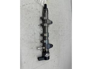 Used Fuel injector nozzle Mini Mini (F55) 1.5 12V Cooper D Price € 49,50 Margin scheme offered by de Nollen autorecycling
