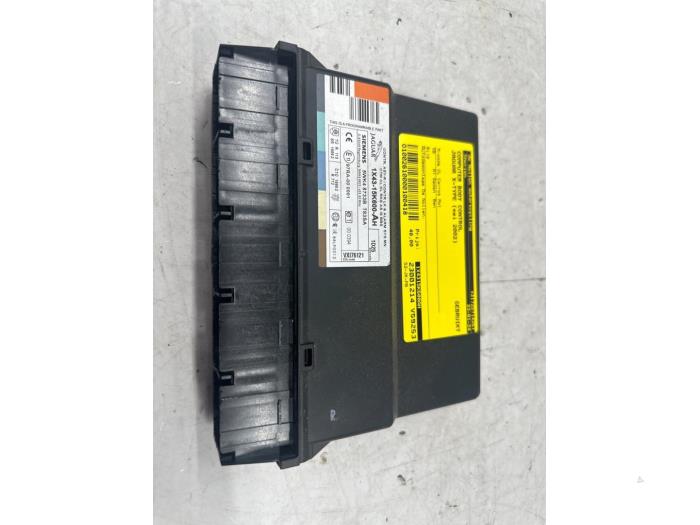 Used Body control computer Jaguar X-type 2.5 V6 24V Price € 40,00 Margin scheme offered by autodemontage denollen