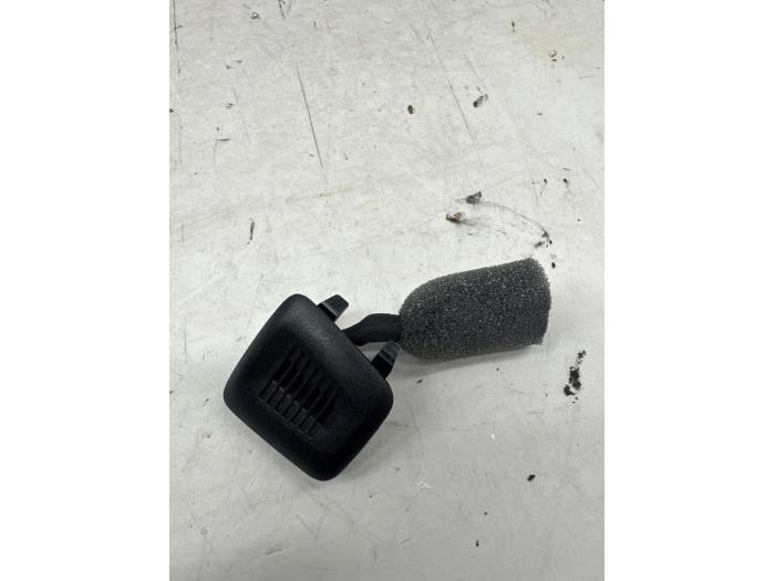 Usados Micrófono Mini Countryman (F60) 1.5 TwinPower Turbo 12V Cooper SE ALL4 Precio € 12,50 Norma de margen ofrecido por autodemontage denollen