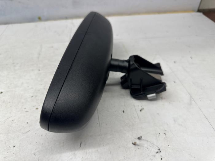 Usados Retrovisor interior Mini Countryman (F60) 1.5 TwinPower Turbo 12V Cooper SE ALL4 Precio € 75,00 Norma de margen ofrecido por autodemontage denollen