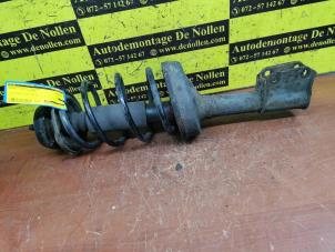 Used Front shock absorber rod, left Renault Clio II (BB/CB) 1.4 16V Si Price € 40,00 Margin scheme offered by de Nollen autorecycling