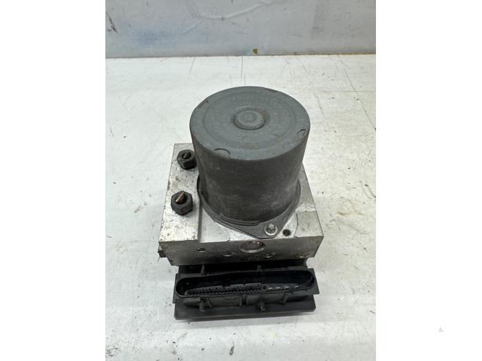 Gebrauchte ABS Pumpe Mercedes A (W169) 2.0 A-180 CDI 16V 5-Drs. Preis € 47,00 Margenregelung angeboten von autodemontage denollen