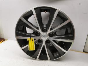 Used Wheel Peugeot 308 SW (L4/L9/LC/LJ/LR) 1.2 12V e-THP PureTech 130 Price € 90,00 Margin scheme offered by de Nollen autorecycling