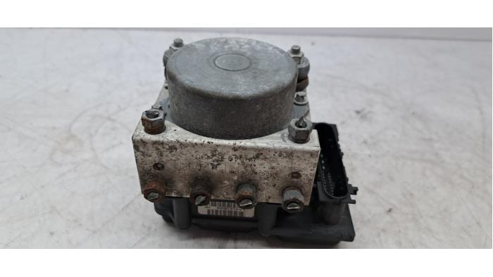 Begagnade ABS-pump Daihatsu Cuore (L251/271/276) 1.0 12V DVVT Pris € 48,00 Marginaltabell erbjuds av autodemontage denollen