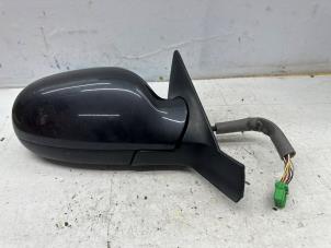 Used Wing mirror, right Volvo S80 (TR/TS) 2.4 SE 20V 170 Price € 40,00 Margin scheme offered by de Nollen autorecycling