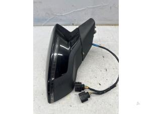 Used Wing mirror, right Seat Leon SC (5FC) 2.0 TDI FR 16V Price € 175,00 Margin scheme offered by de Nollen autorecycling