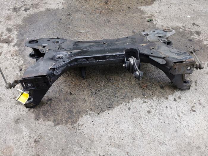 Begagnade Underram Renault Master III (FV) 2.3 dCi 125 16V FWD Pris på förfrågan erbjuds av autodemontage denollen