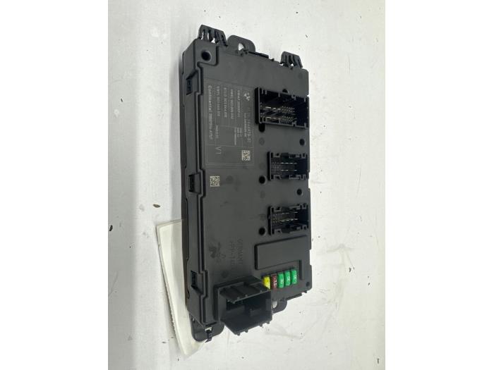 Używane Sterownik Body Control BMW 1 serie (F20) 118d 2.0 16V Cena € 39,95 Procedura marży oferowane przez autodemontage denollen