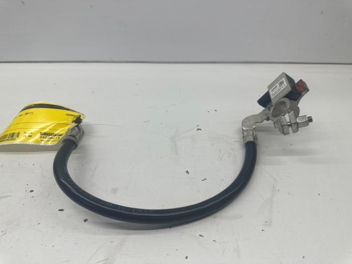 Gebrauchte Batteriepol BMW 1 serie (F20) 118d 2.0 16V Preis € 25,00 Margenregelung angeboten von autodemontage denollen