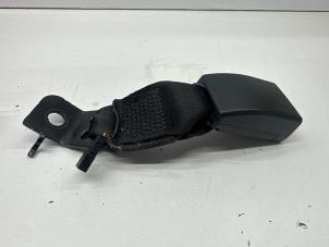 Used Rear seatbelt buckle, left BMW 1 serie (F20) 118d 2.0 16V Price € 14,95 Margin scheme offered by de Nollen autorecycling