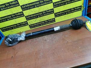Used Front drive shaft, right Volkswagen Golf IV (1J1) 1.4 16V Price € 50,00 Margin scheme offered by de Nollen autorecycling