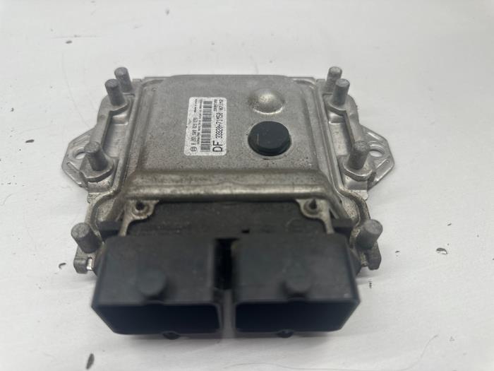 Ordinateur gestion moteur d'un Suzuki Alto (GF) 1.0 12V 2015