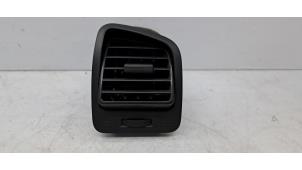 Used Dashboard vent Kia Picanto (BA) 1.0 12V Price € 10,00 Margin scheme offered by de Nollen autorecycling
