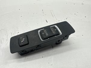 Gebrauchte PDC Schalter BMW i3 (I01) i3 Preis auf Anfrage angeboten von de Nollen autorecycling