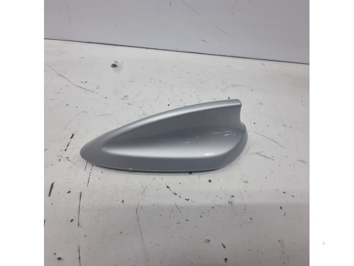 Używane Antena BMW 1 serie (F20) 118d 2.0 16V Cena na żądanie oferowane przez autodemontage denollen
