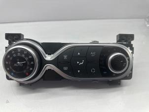 Used Heater control panel Renault Twingo III (AH) ZE R80 Price € 35,00 Margin scheme offered by de Nollen autorecycling