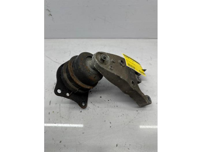 Used Engine mount Skoda Fabia II (5J) 1.2i Price € 30,00 Margin scheme offered by autodemontage denollen