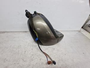 Used Wing mirror, right Citroen C4 Grand Picasso (UA) 2.0 16V Autom. Price € 100,00 Margin scheme offered by de Nollen autorecycling