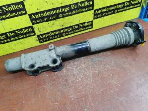 Used Fronts shock absorber, left Mercedes Sprinter 3t (906.61) 213 CDI 16V Price € 100,00 Margin scheme offered by de Nollen autorecycling