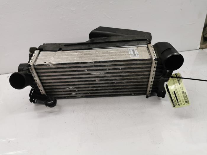 Intercooler d'un Ford Focus 3 1.0 Ti-VCT EcoBoost 12V 125 2013