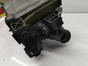 Intercooler d'un Ford Focus 3 1.0 Ti-VCT EcoBoost 12V 125 2013