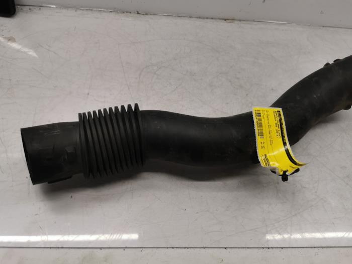 Turbo intake pipe