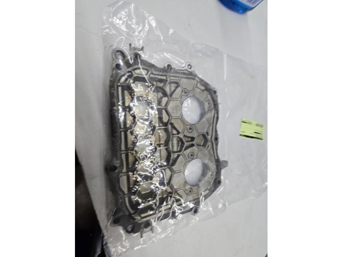 Gebrauchte Kettenkasten Deckel Mercedes A (177.0) 2.0 A-250 Turbo 16V Preis € 50,00 Margenregelung angeboten von autodemontage denollen