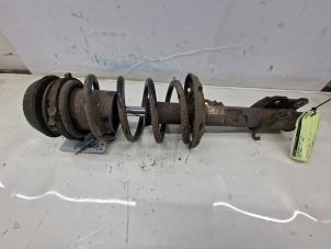 Used Fronts shock absorber, left Opel Corsa C (F08/68) 1.8 16V GSi Price € 40,00 Margin scheme offered by de Nollen autorecycling