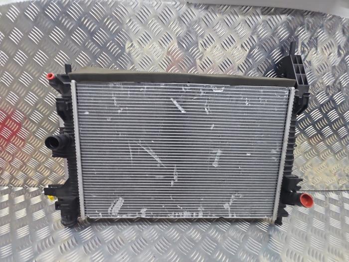 Gebrauchte Kühler Ford Focus 3 1.0 Ti-VCT EcoBoost 12V 125 Preis € 100,00 Margenregelung angeboten von autodemontage denollen