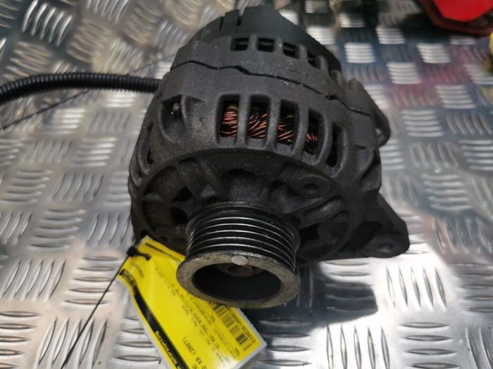 Begagnade Dynamo Ford Ka I 1.3i Pris € 45,00 Marginaltabell erbjuds av autodemontage denollen